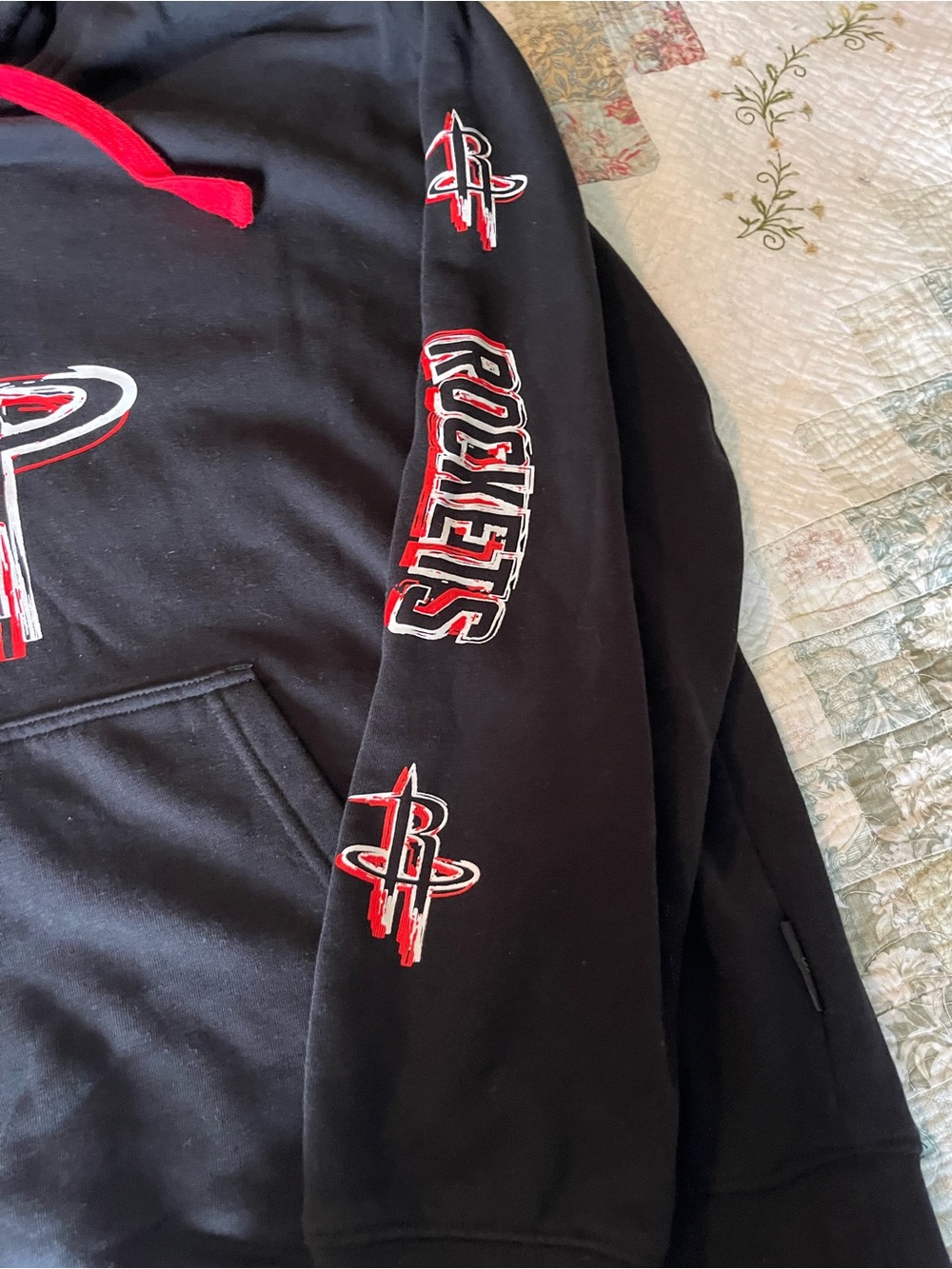 Houston Rockets Stadium Essentials Hoodie—Large - Picture 4 of 4